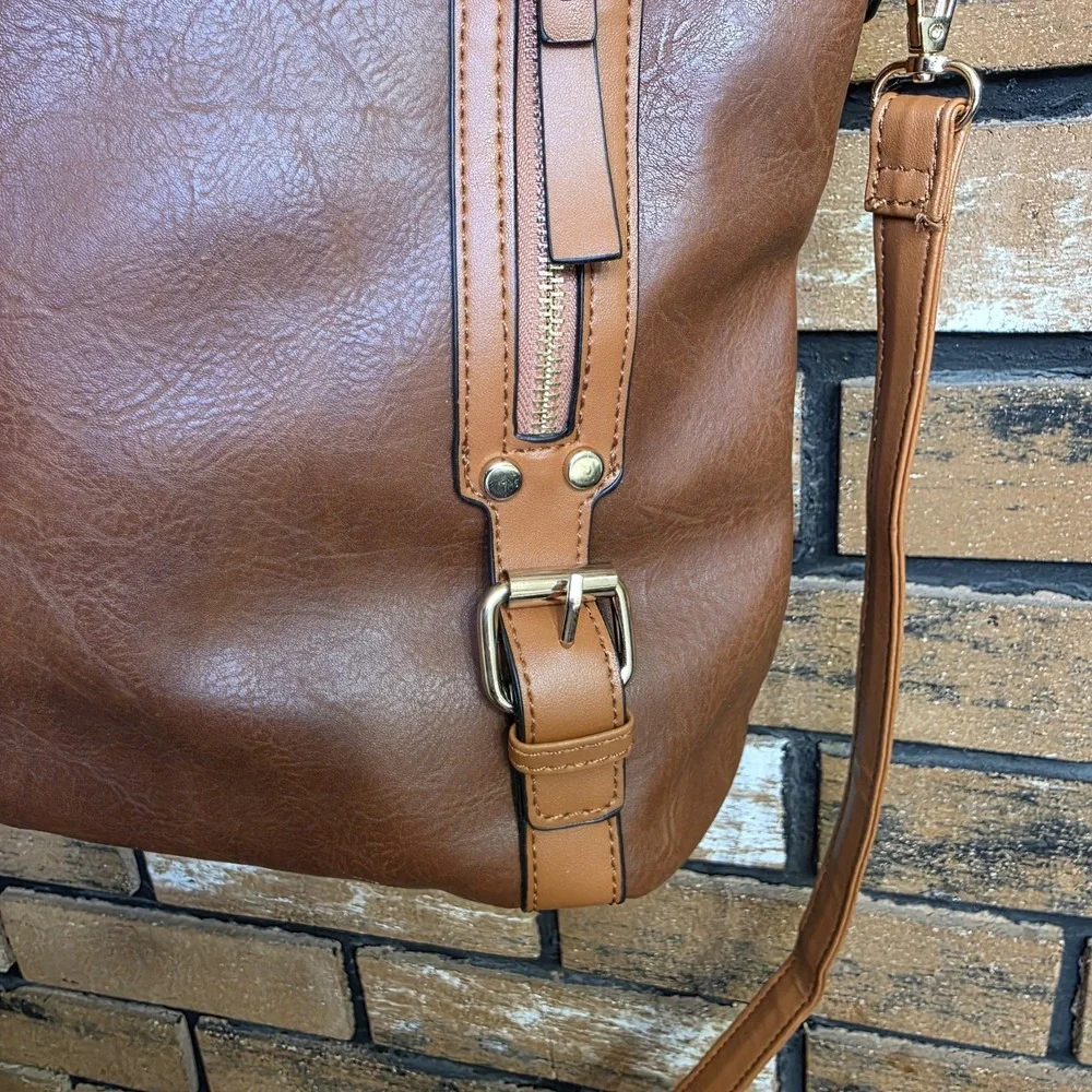 New Brown Soft Faux Leather Elegant Hobo Tote Bag with Crossbody Strap for Women